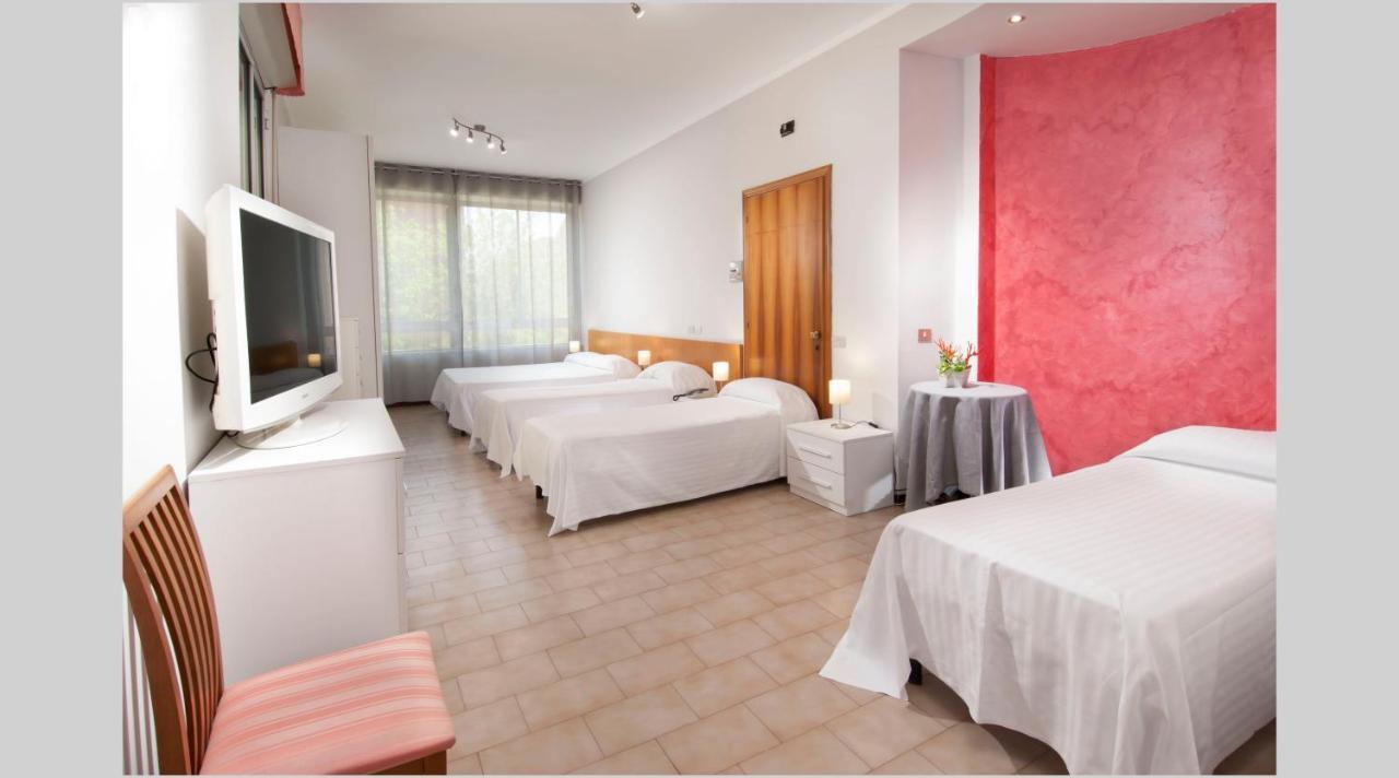 Hotel Le Querce Senigallia Exterior foto